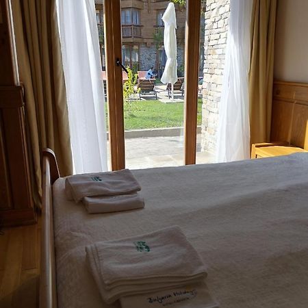 Pirin Golf - Nirvana, Studios&Spa Razlog Exteriör bild