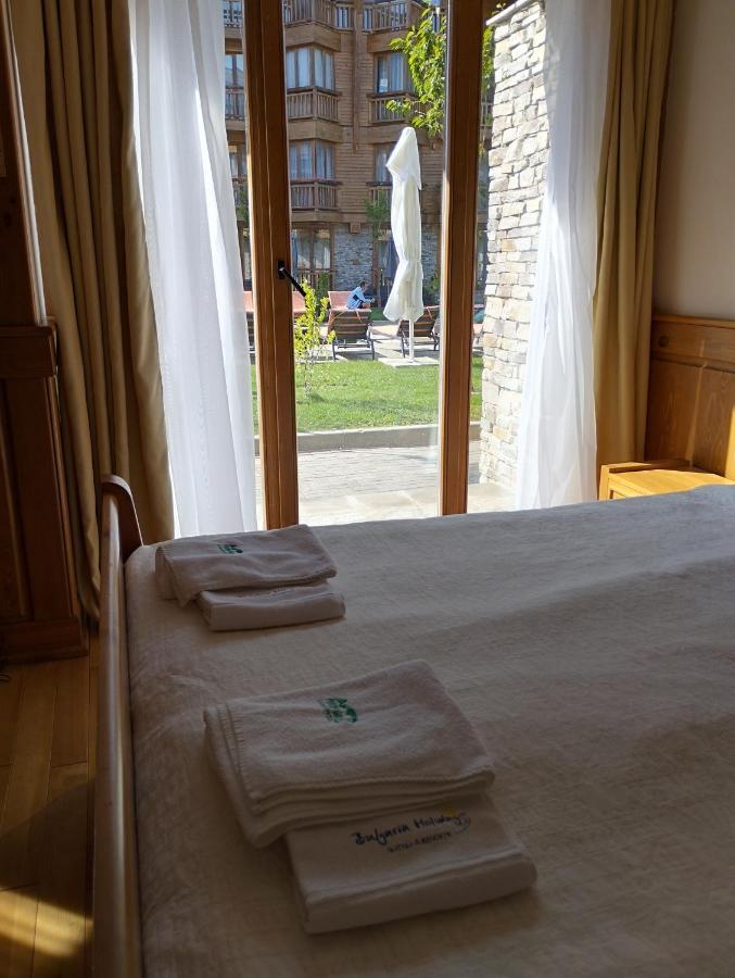Pirin Golf - Nirvana, Studios&Spa Razlog Exteriör bild